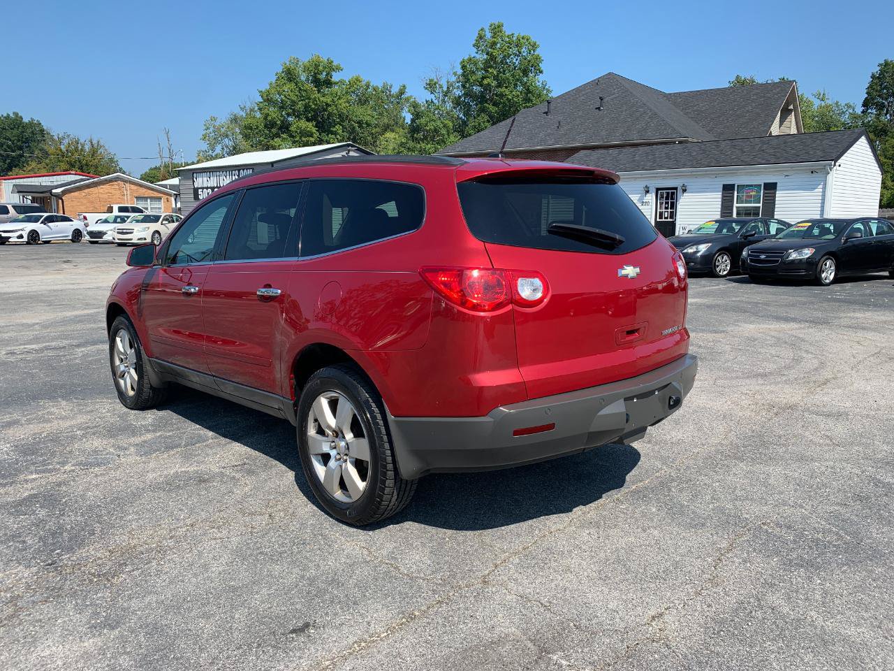 Used 2012 Chevrolet Traverse LT w/ All-Star Edition FWD image 3