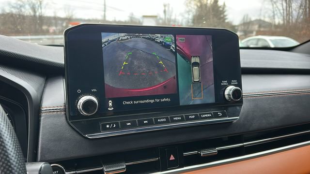 Used 2024 Mitsubishi Outlander SEL image 16