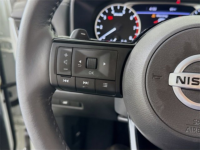 Used 2021 Nissan Rogue SL w/ Premium Package image 13