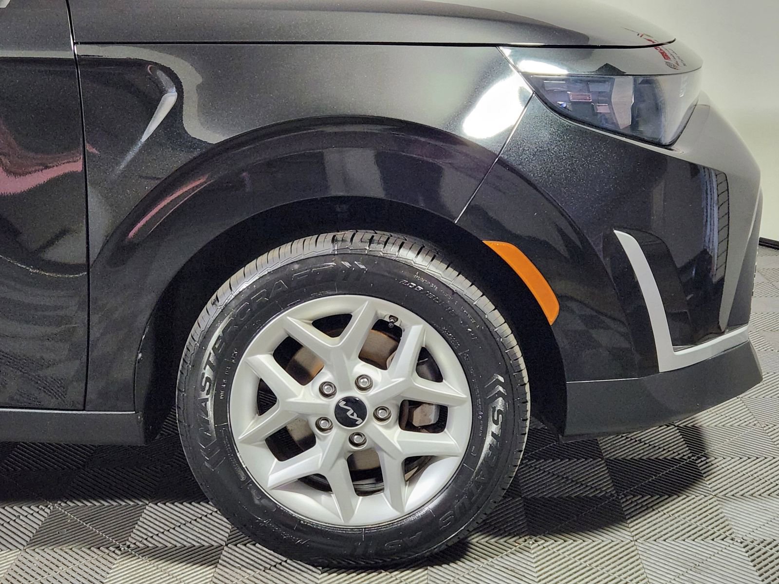 Used 2023 Kia Soul S image 11