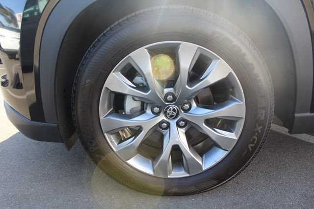 Certified 2025 Toyota Grand Highlander AWD image 10