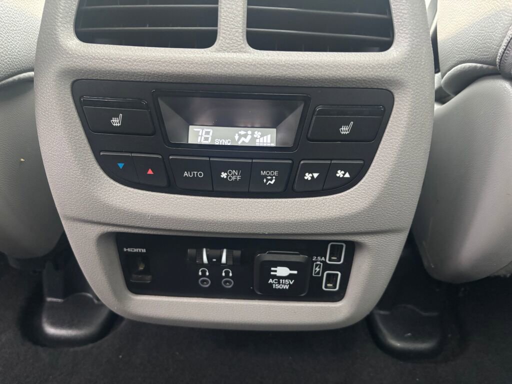 Used 2022 Honda Pilot Elite image 15