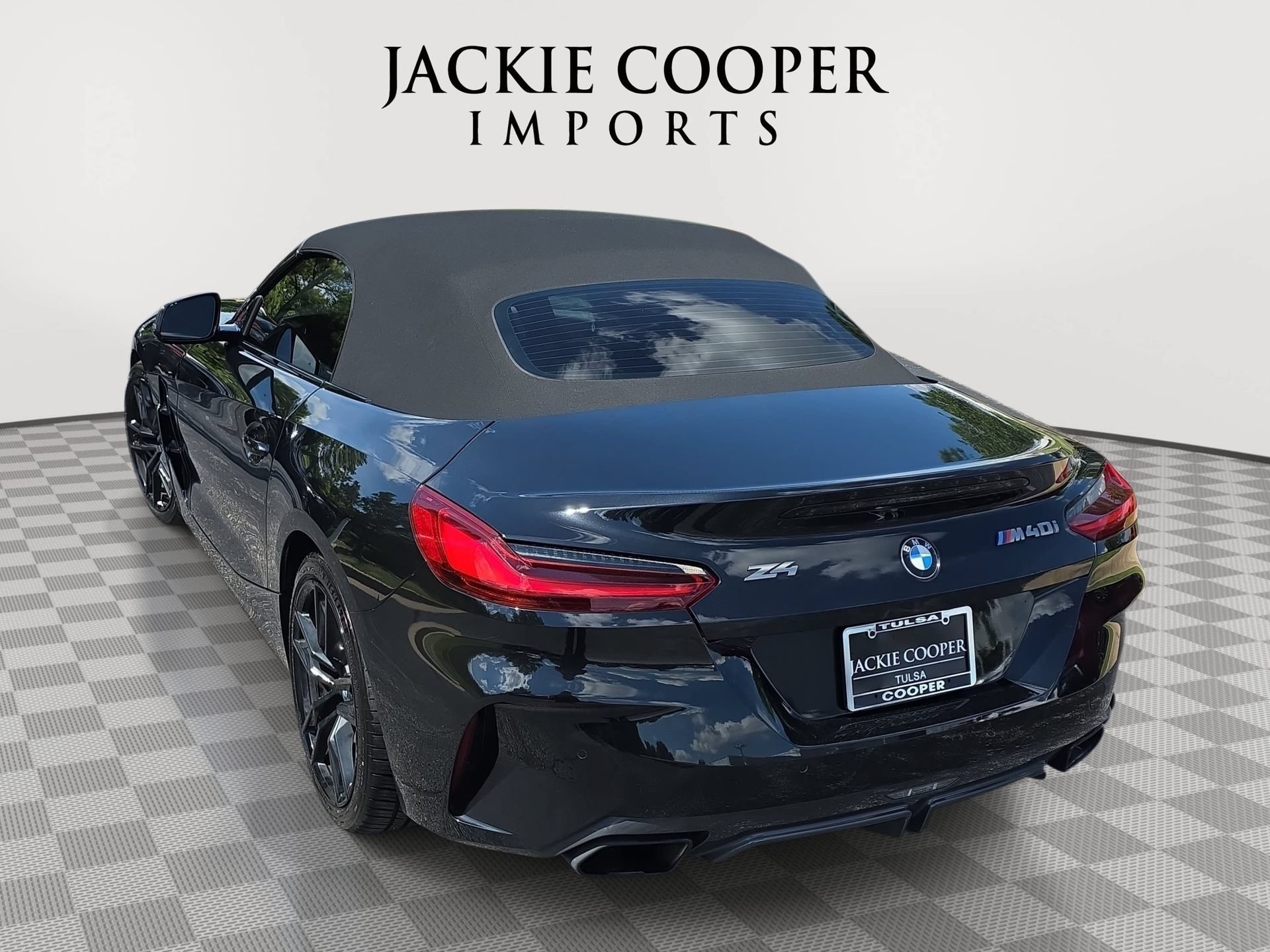 Used 2020 BMW Z4 M40i w/ Premium Package RWD image 7