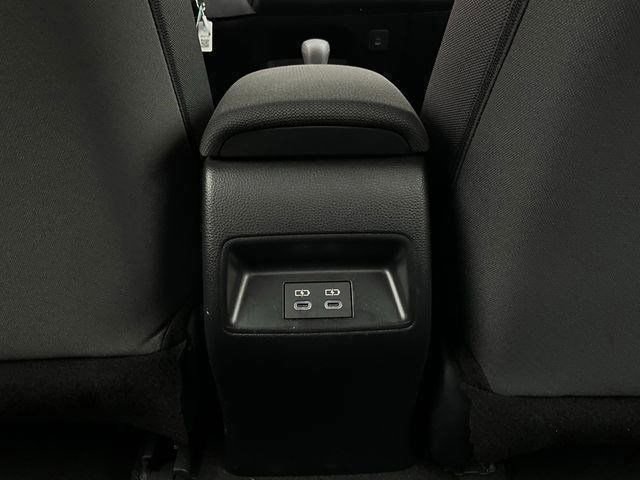 Used 2025 Toyota Corolla LE image 6