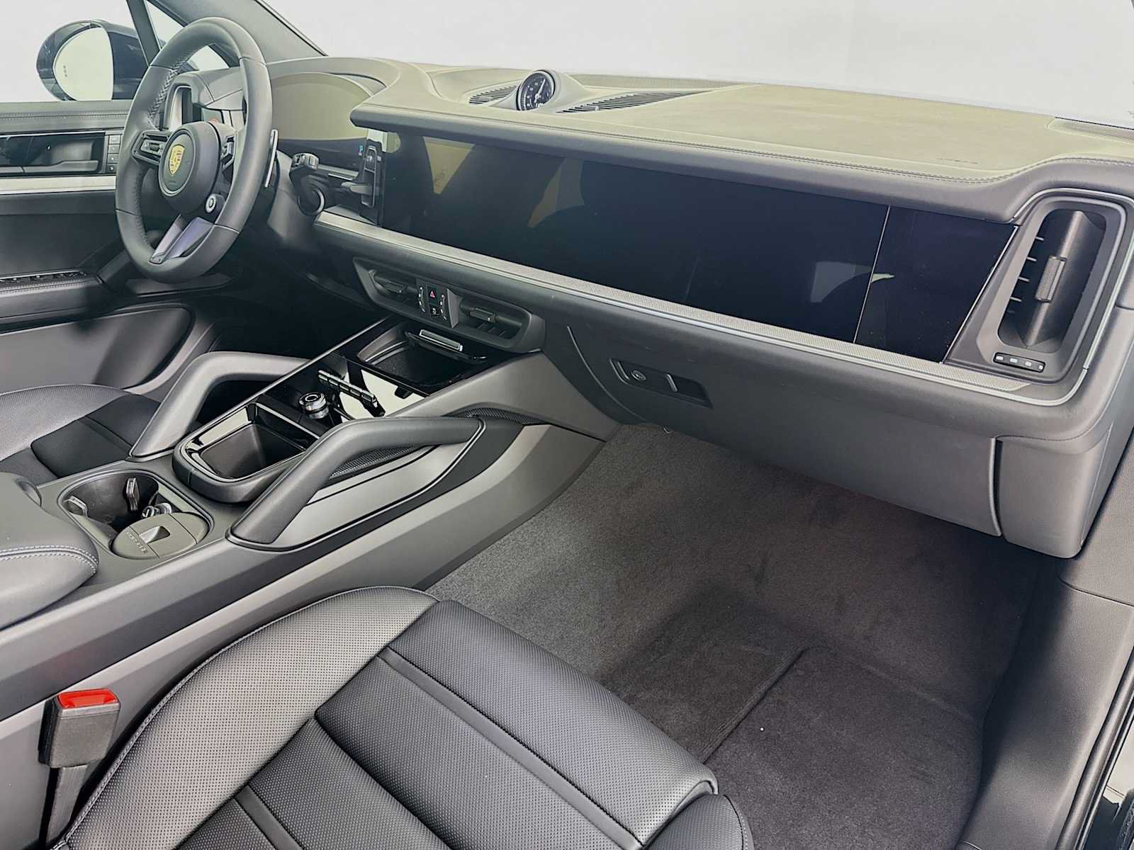 New 2026 Porsche Cayenne E-Hybrid AWD/4WD image 30