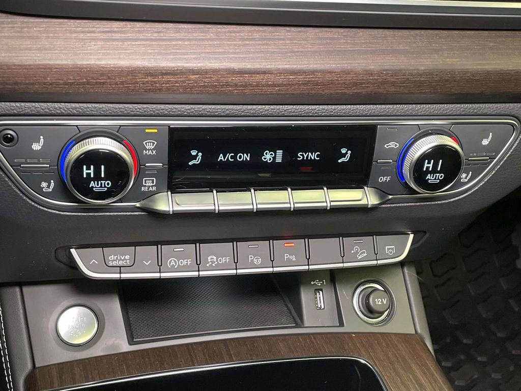 Used 2022 Audi Q5 2.0T Prestige image 33