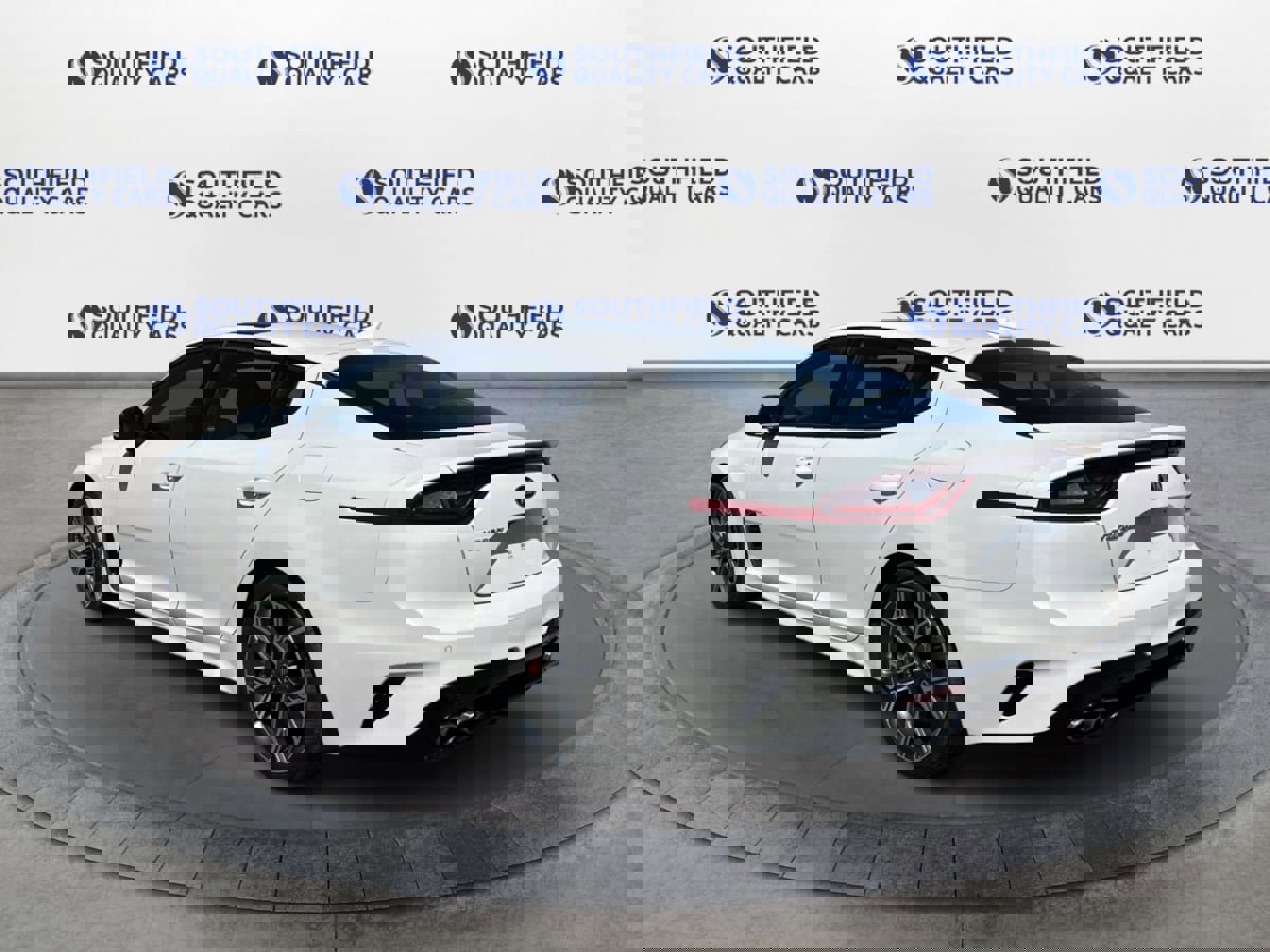 Used 2019 Kia Stinger GT2 image 4