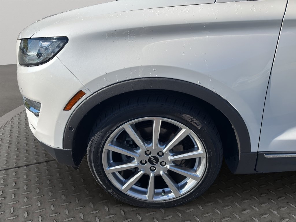 Used 2019 Lincoln MKC Reserve w/ MKC Technology Package FWD image 14