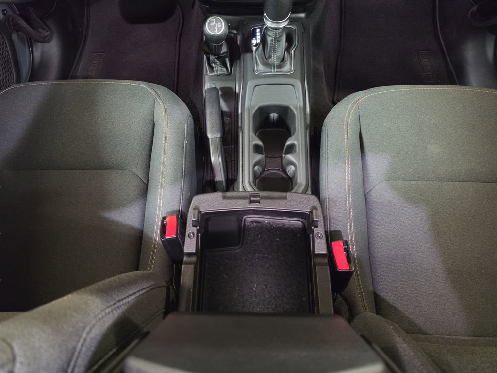 Certified 2025 Jeep Wrangler Unlimited Sahara image 17