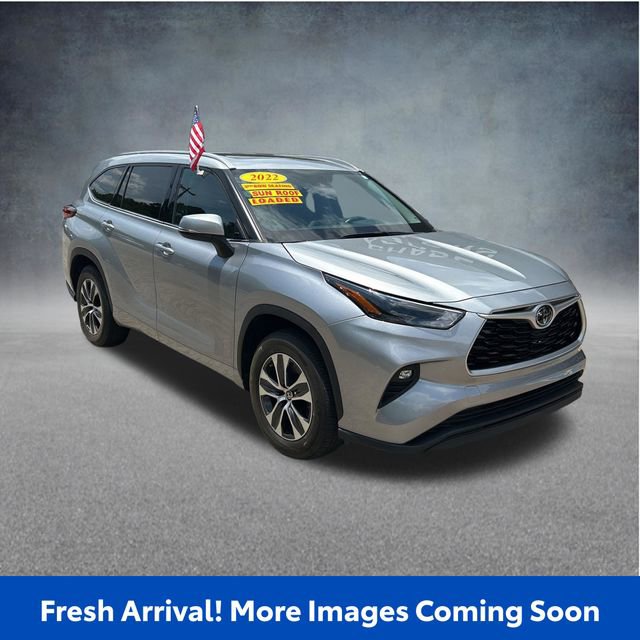 Used 2022 Toyota Highlander XLE