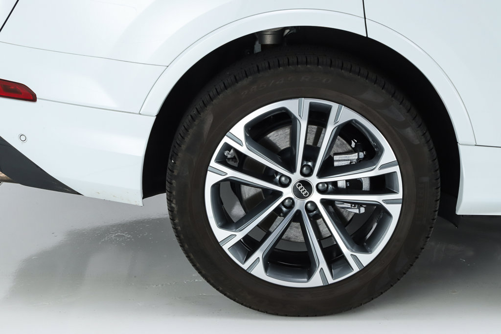Used 2026 Audi Q7 3.0T Premium AWD/4WD image 58