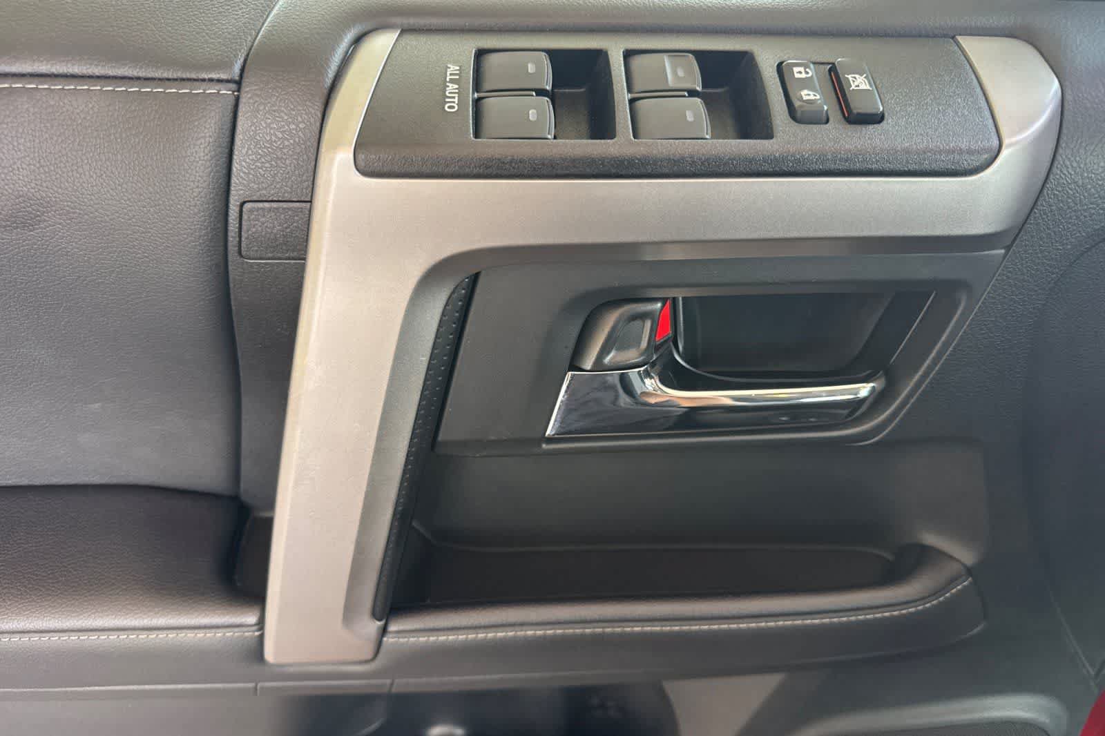 Used 2022 Toyota 4Runner SR5 RWD image 13