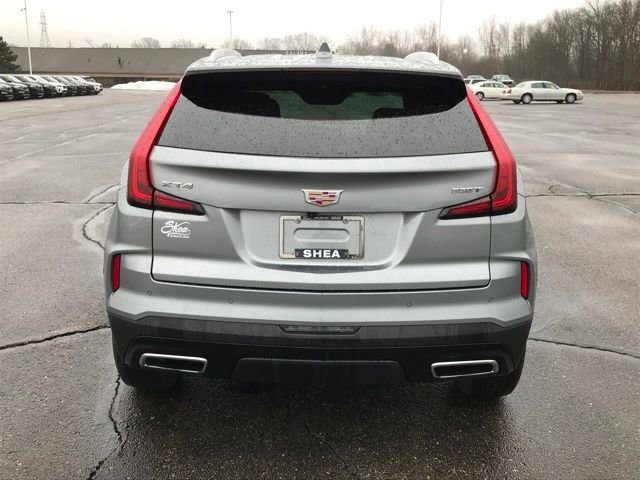 Certified 2025 Cadillac XT4 Premium Luxury image 4