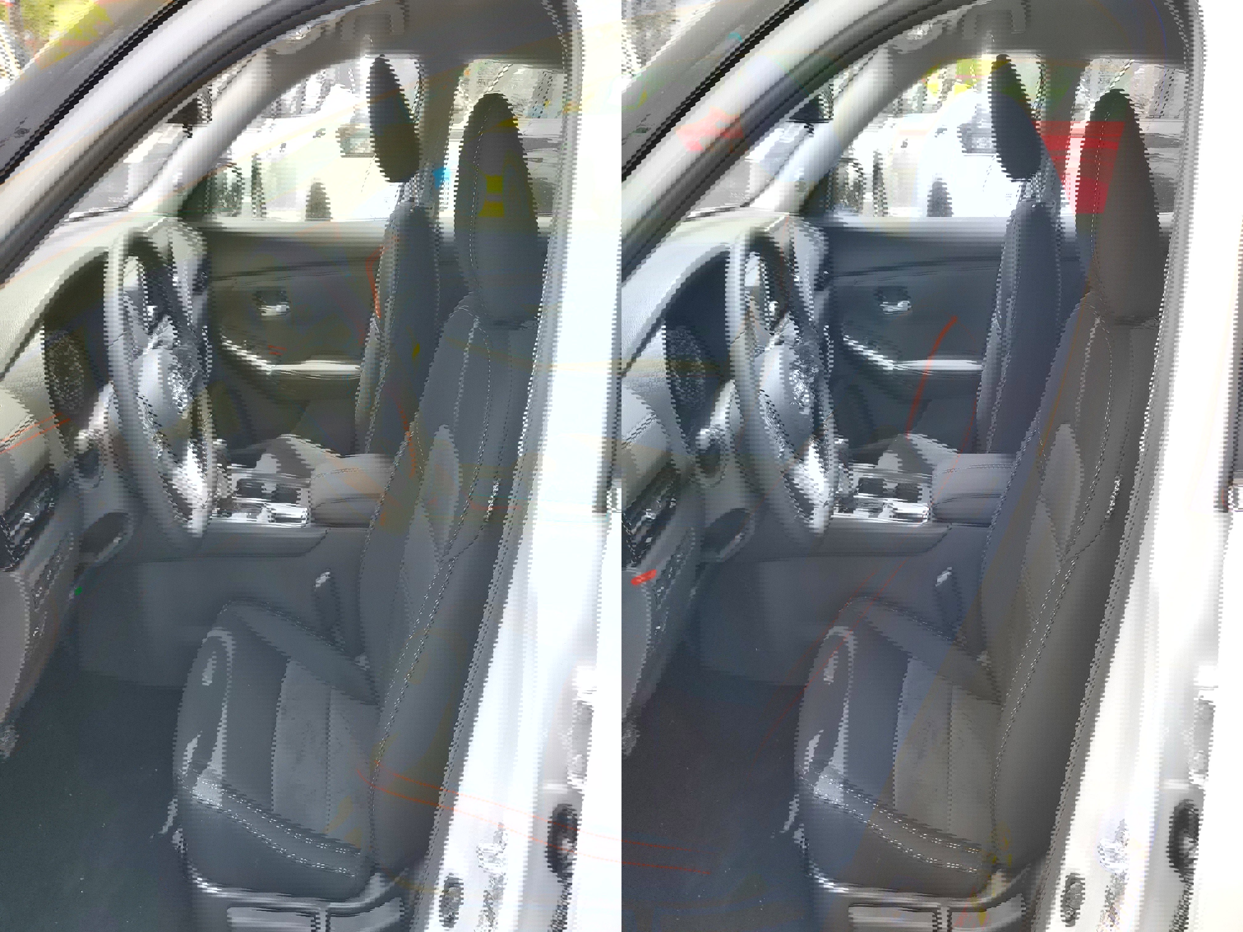 New 2025 Nissan Sentra SR w/ Midnight Edition image 11