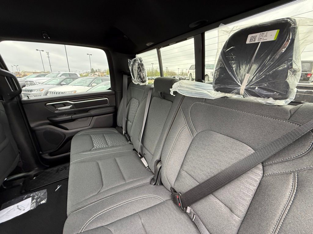 New 2026 RAM 1500 Big Horn w/ Night Edition AWD/4WD image 25