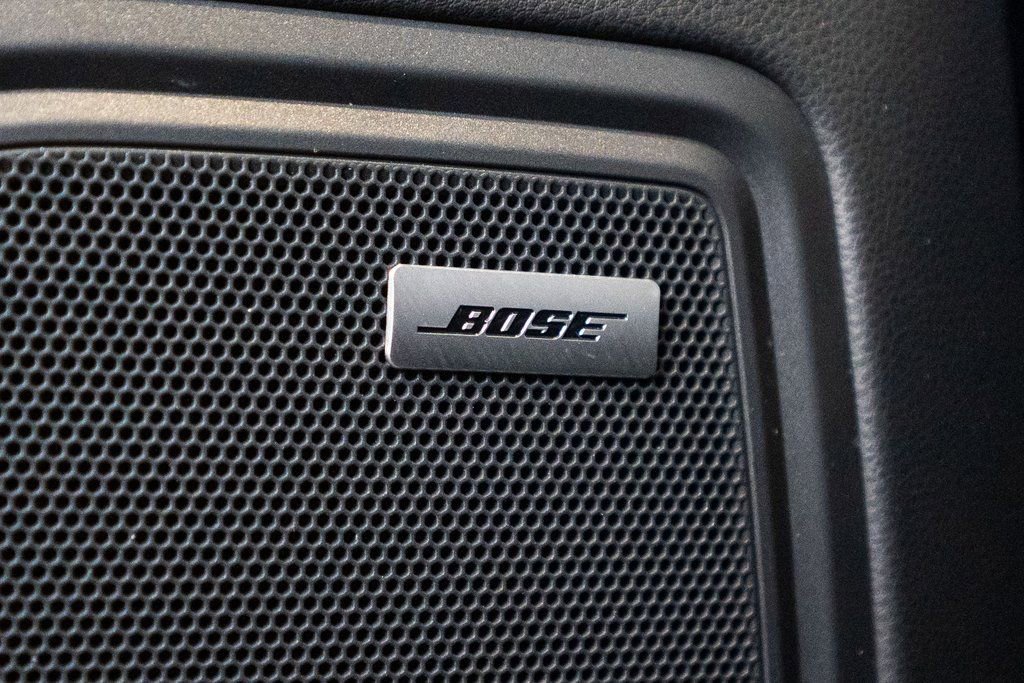 Certified 2025 Porsche Macan image 20