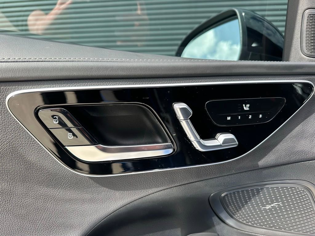 Used 2022 Mercedes-Benz C 300 C 300 image 19