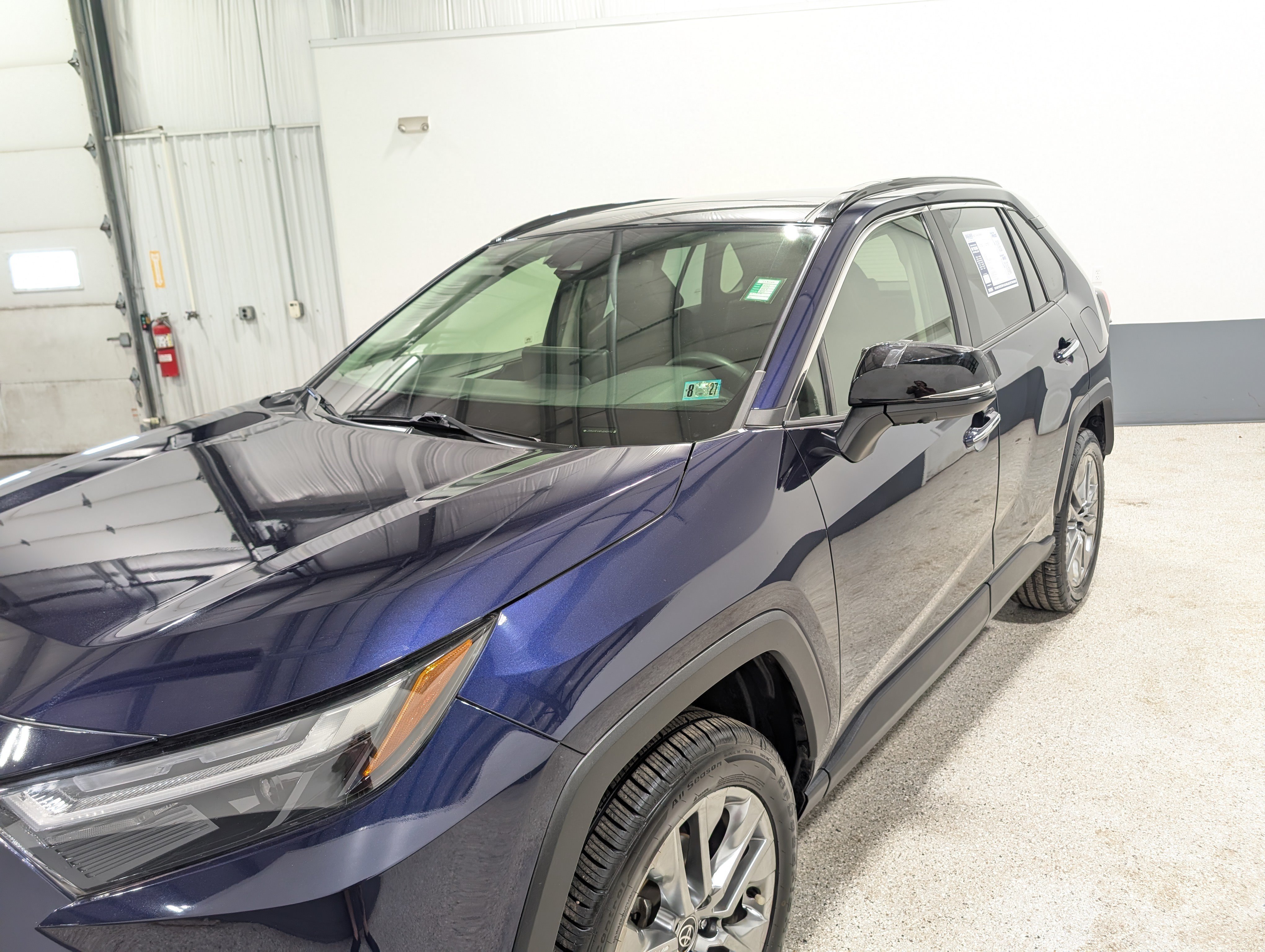 Used 2023 Toyota RAV4 Limited AWD/4WD image 7