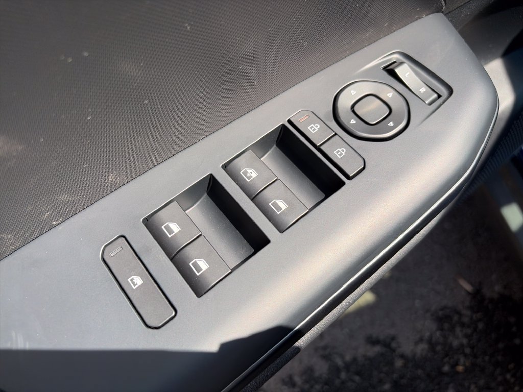 New 2026 Kia K4 FWD image 15