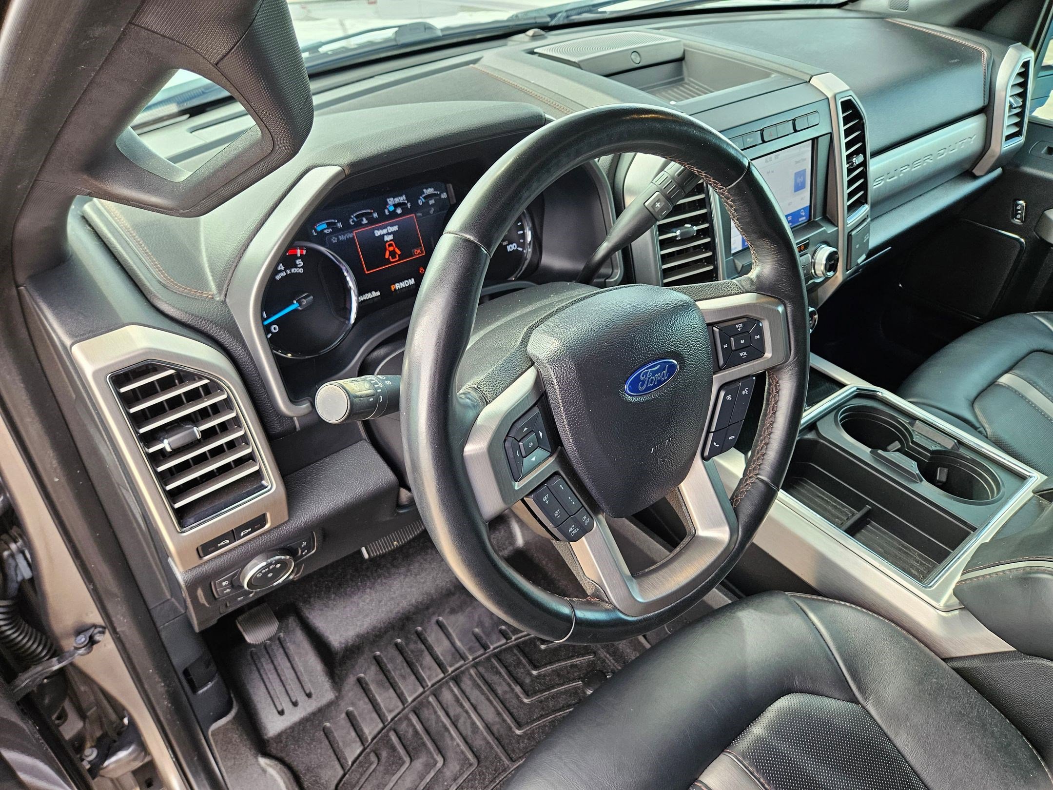 Used 2021 Ford F250 Platinum w/ FX4 Off-Road Package AWD/4WD image 14