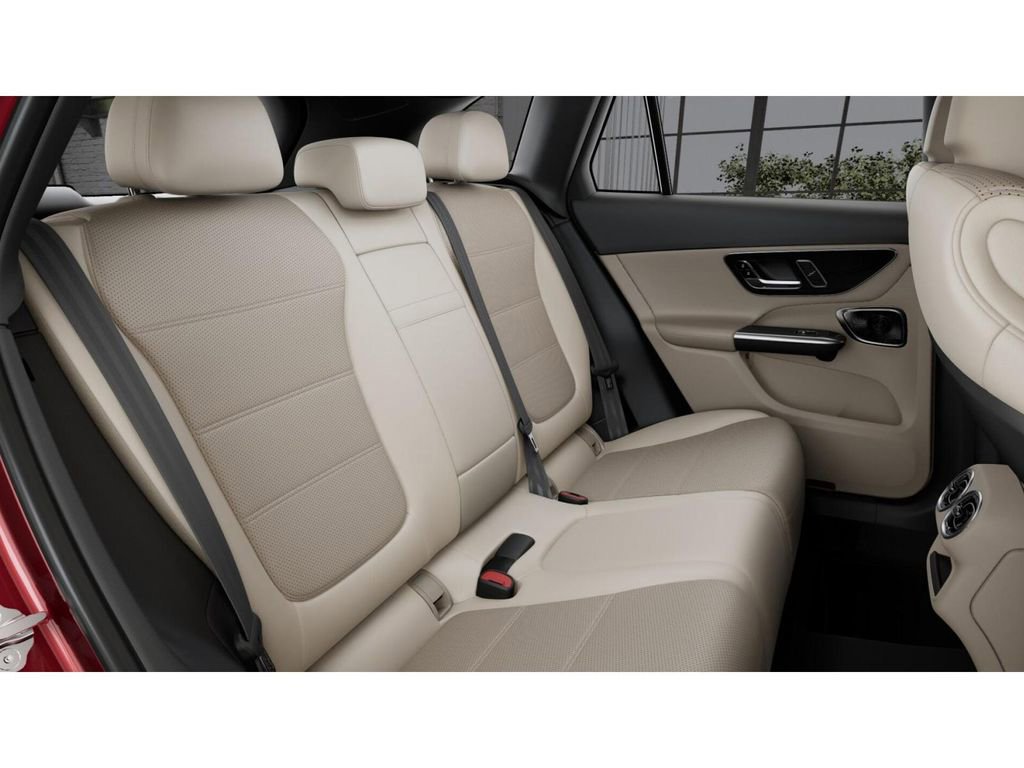 New 2026 Mercedes-Benz GLC 300 image 5