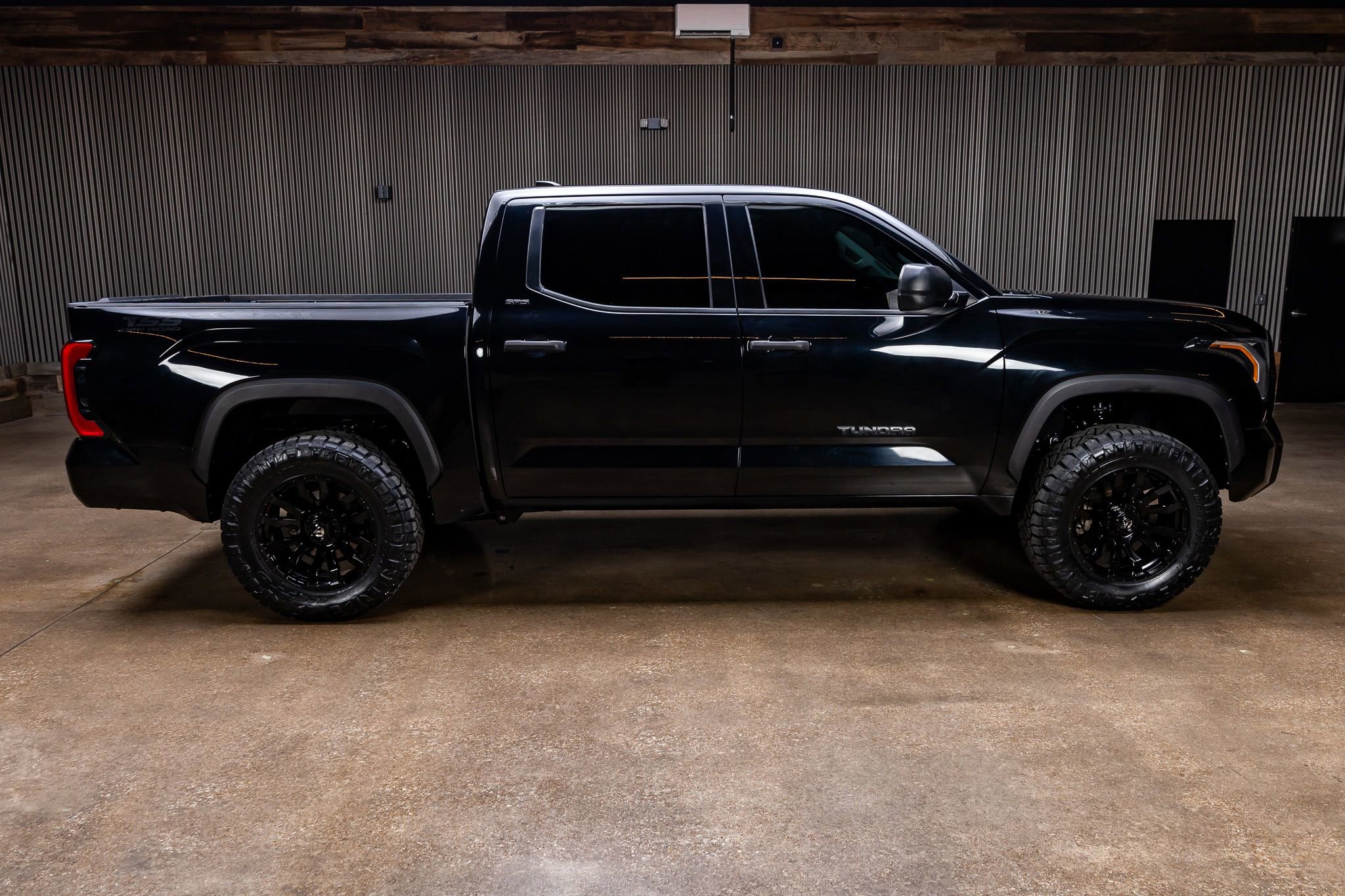 Used 2022 Toyota Tundra SR5 image 11