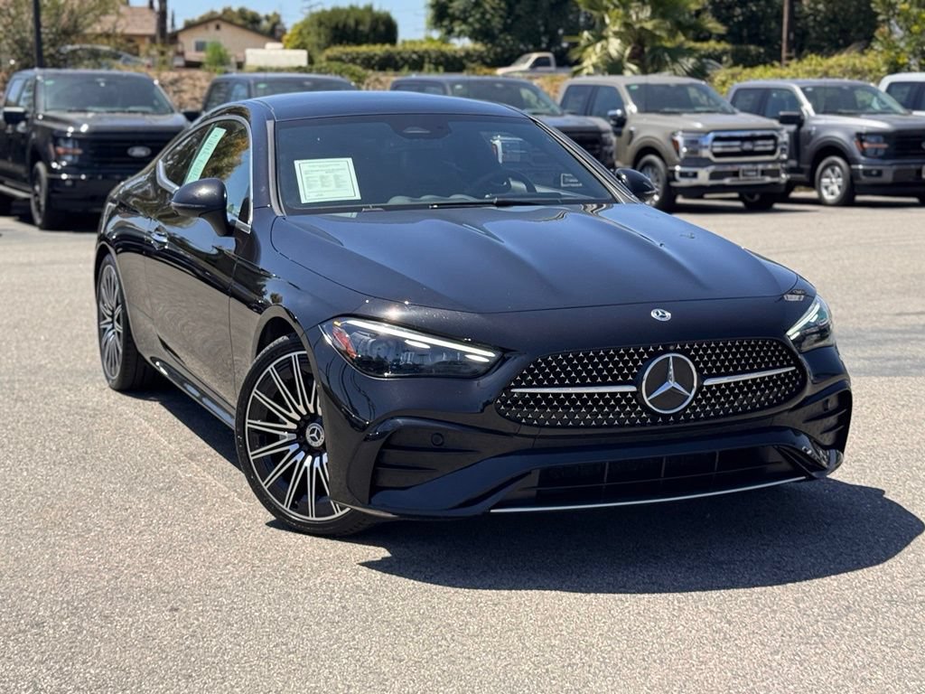 Used 2025 Mercedes-Benz CLE 300 4MATIC Coupe image 2