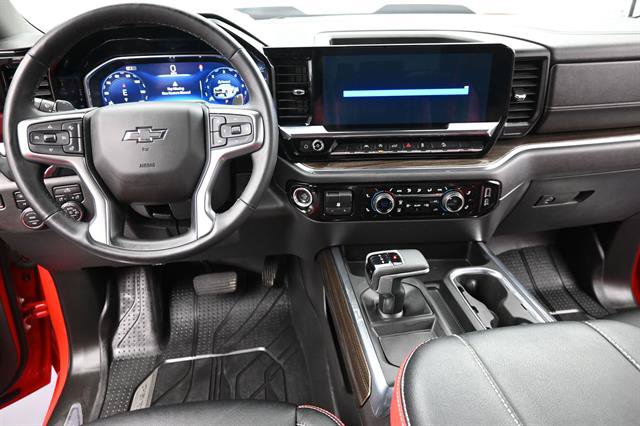 Used 2024 Chevrolet Silverado 1500 LT Trail Boss AWD/4WD image 15