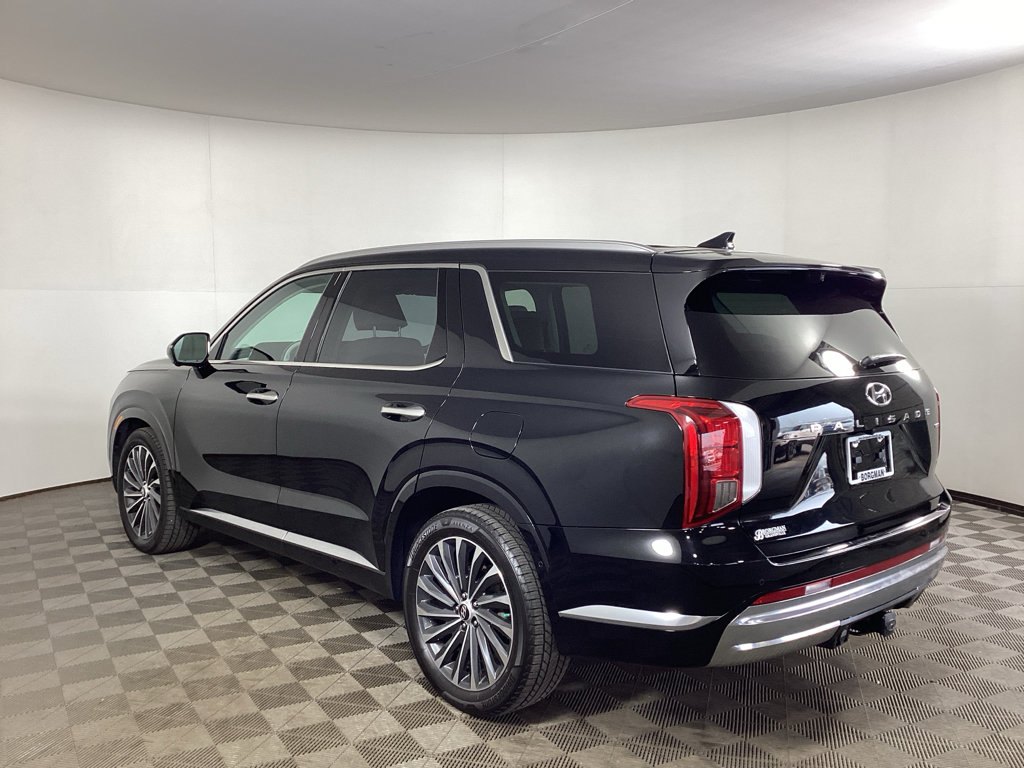 Used 2023 Hyundai Palisade Calligraphy AWD/4WD image 4