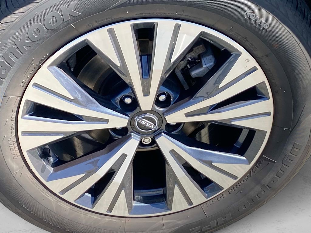 Certified 2023 Nissan Rogue SV w/ SV Premium B Package AWD/4WD image 31