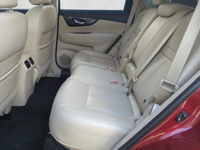 Used 2019 Nissan Rogue SL w/ Premium Package image 21