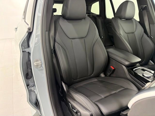 Certified 2024 BMW X3 xDrive30i w/ Premium Package AWD/4WD image 19