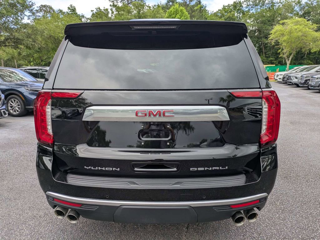 Used 2023 GMC Yukon Denali w/ Denali Reserve Package AWD/4WD image 5