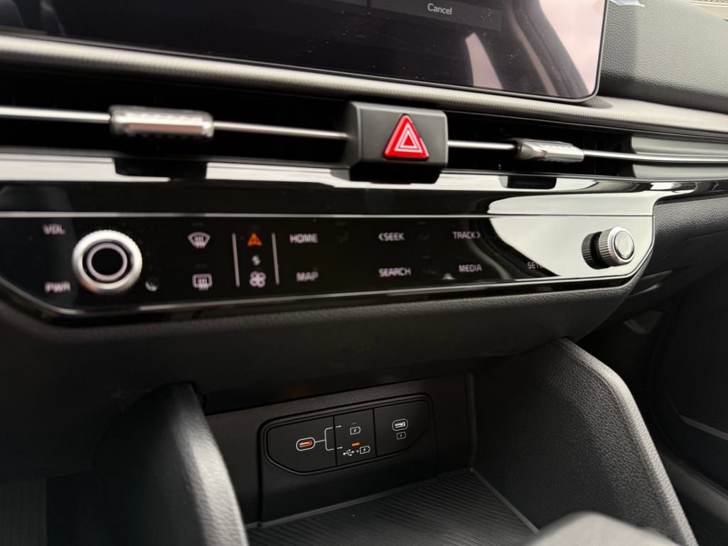 New 2026 Kia Sportage LX AWD/4WD image 28