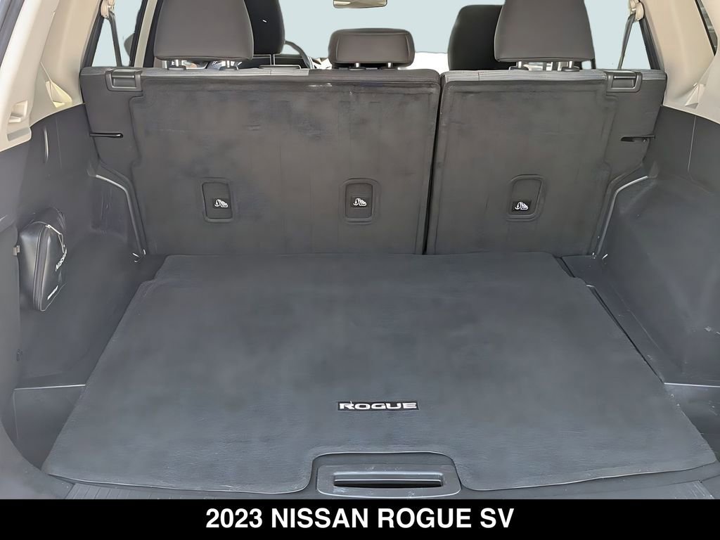 Used 2023 Nissan Rogue SV FWD image 7