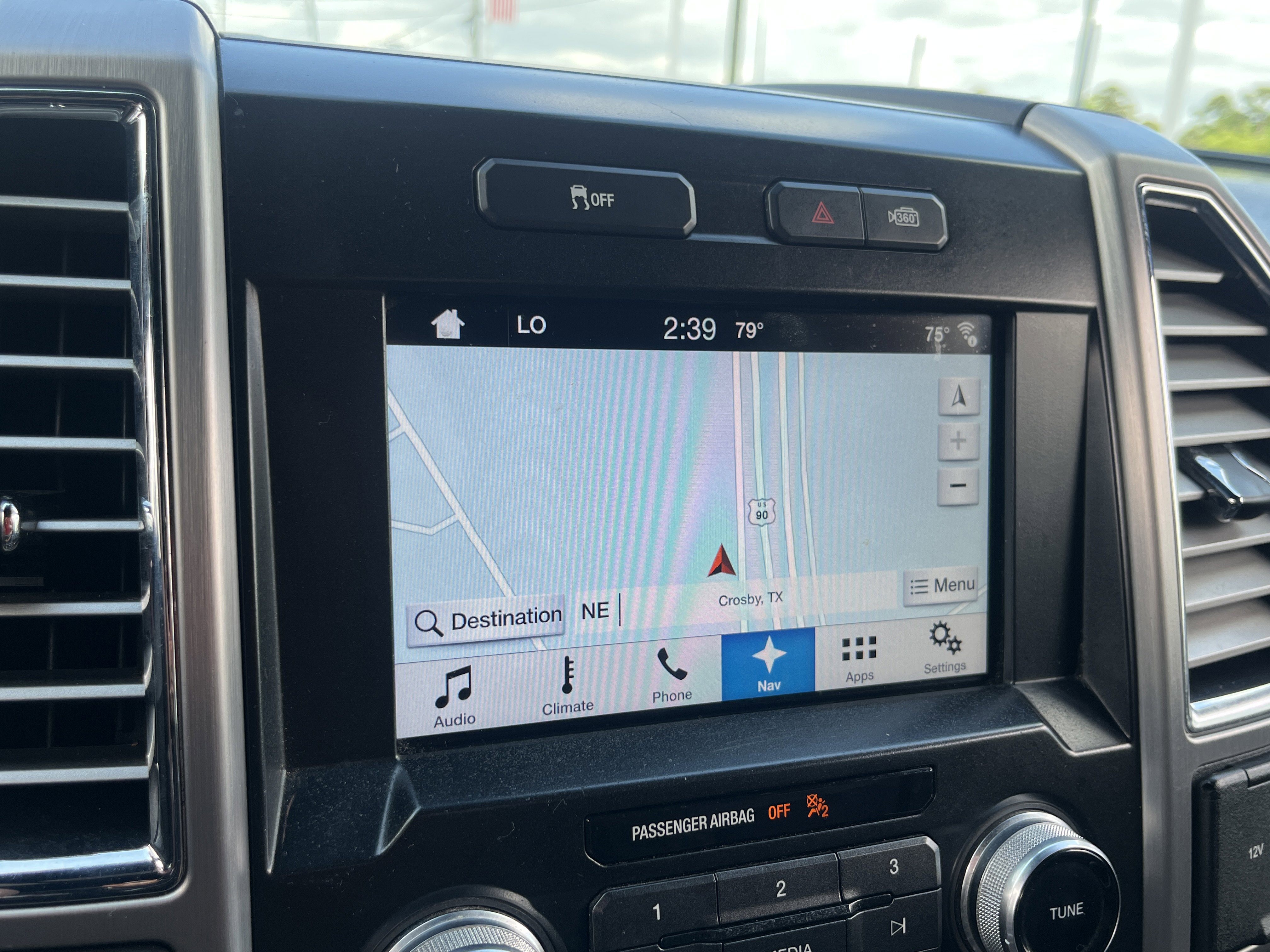 Used 2016 Ford F150 Platinum w/ Equipment Group 701A Luxury RWD image 28