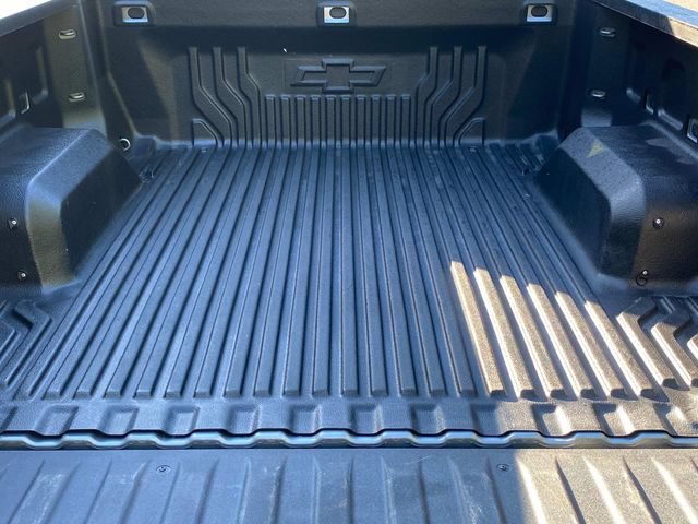 Used 2024 Chevrolet Silverado 1500 LT AWD/4WD image 28