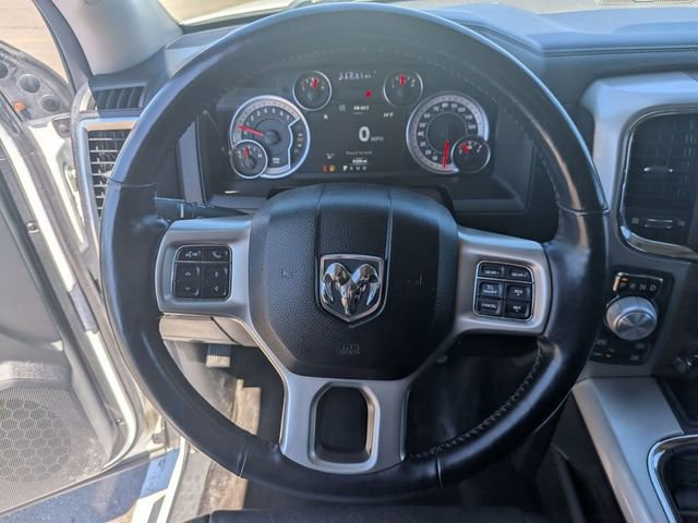 Used 2018 RAM 1500 Laramie AWD/4WD image 18