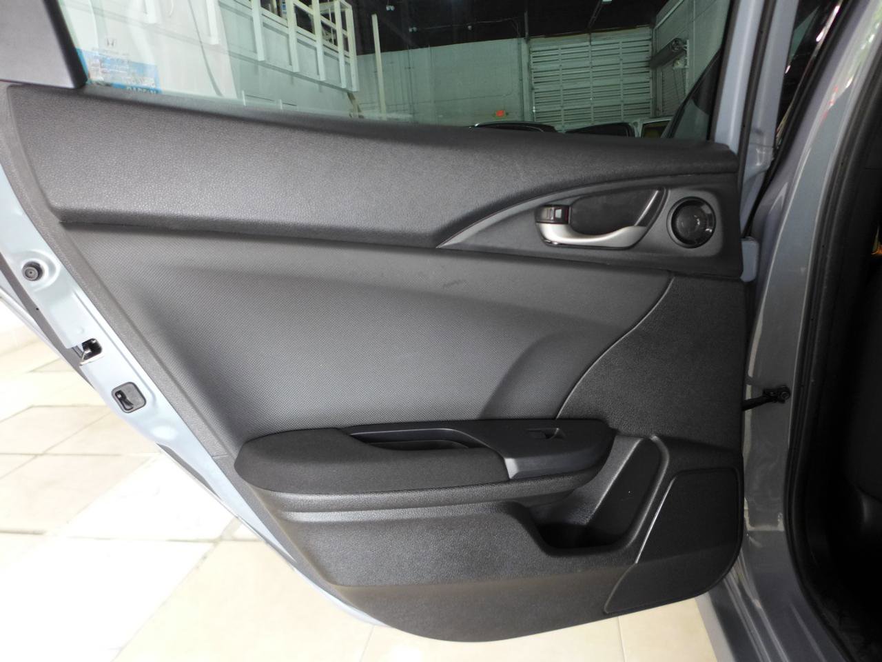 Used 2021 Honda Civic EX image 67