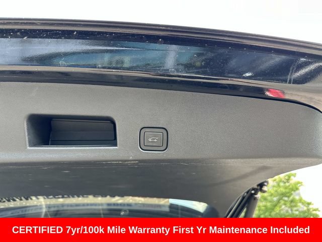 Used 2025 GMC Acadia Elevation AWD/4WD image 17