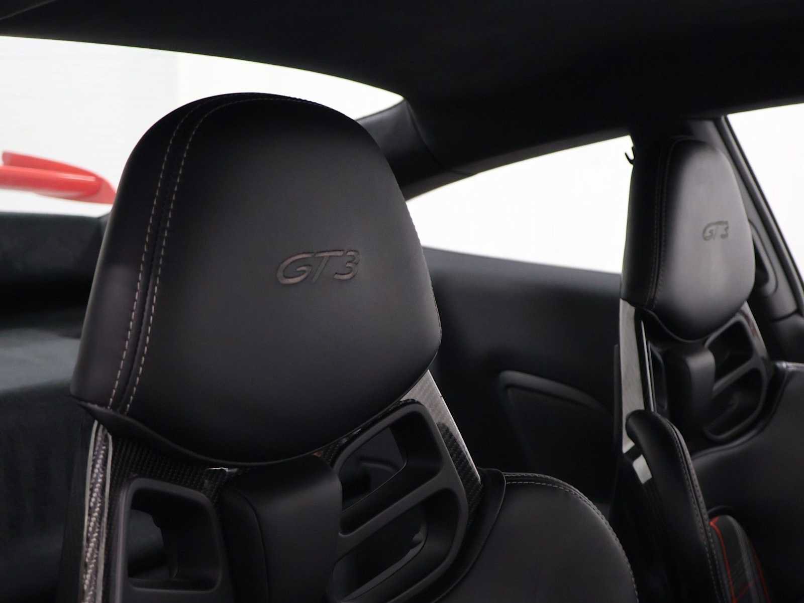 Used 2015 Porsche 911 GT3 RWD image 19