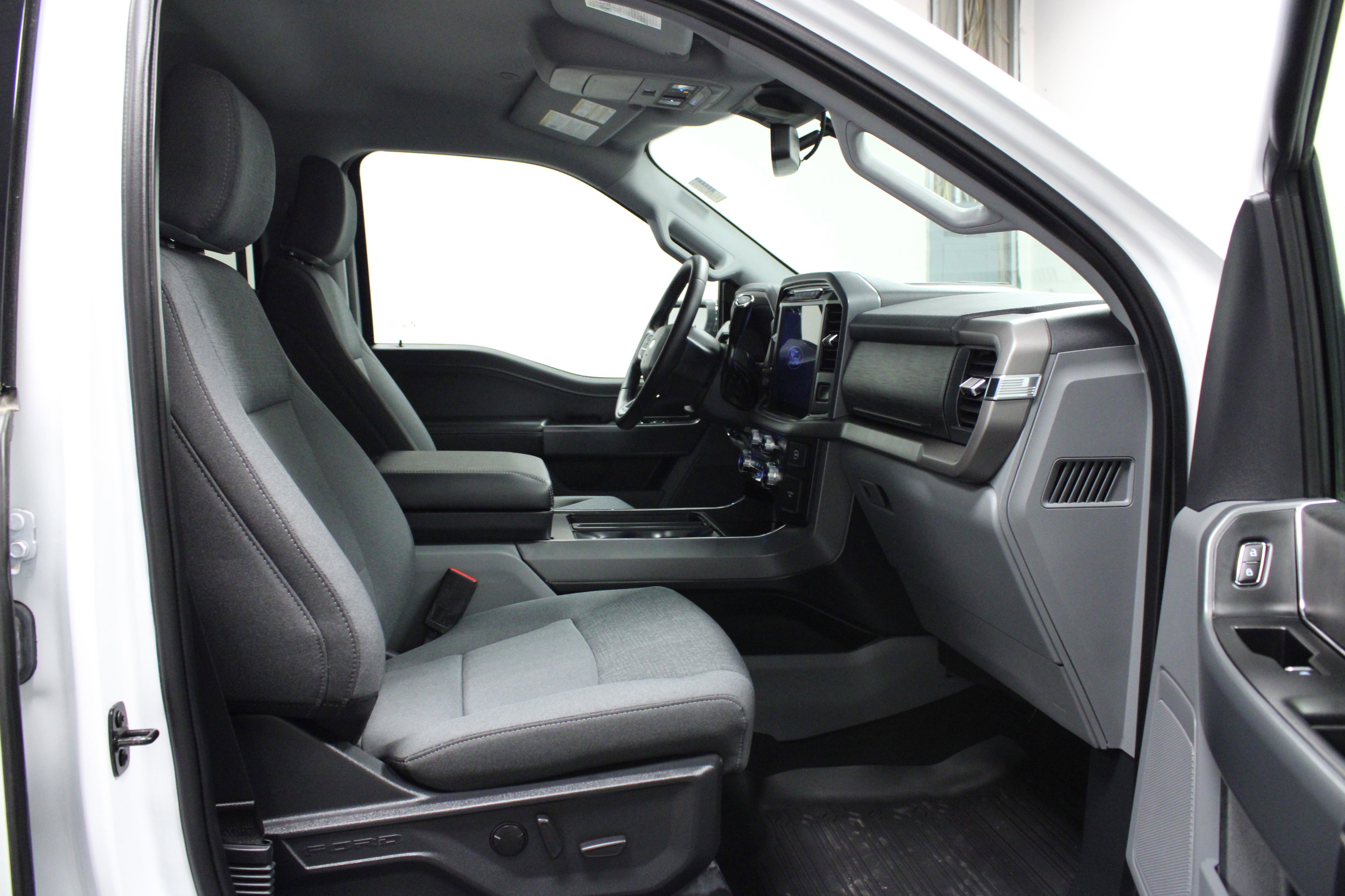 Used 2024 Ford F150 XLT w/ Equipment Group 302A MID image 16