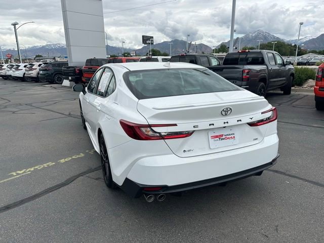 Used 2026 Toyota Camry SE FWD image 9