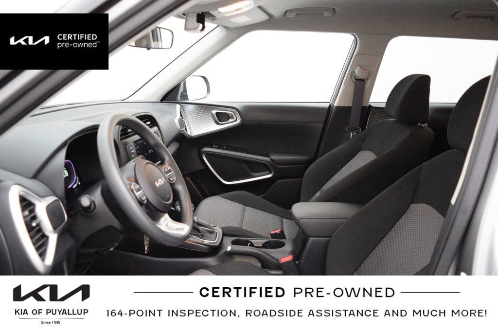 Certified 2025 Kia Soul S FWD image 11