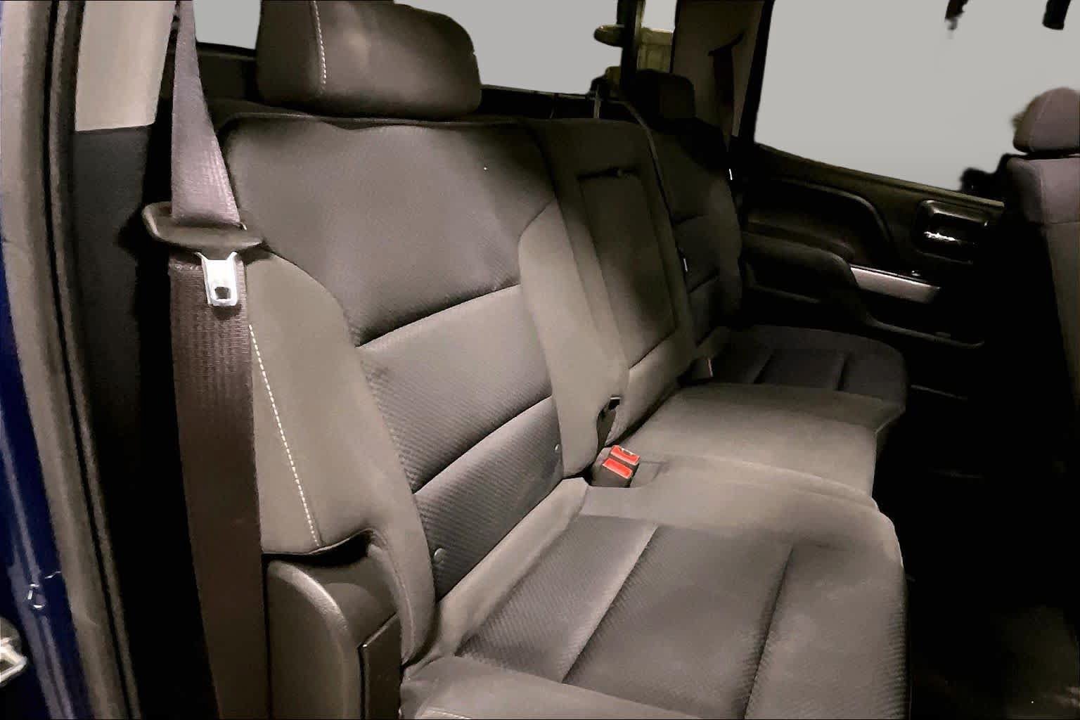 Used 2017 Chevrolet Silverado 1500 LT w/ All Star Edition AWD/4WD image 19