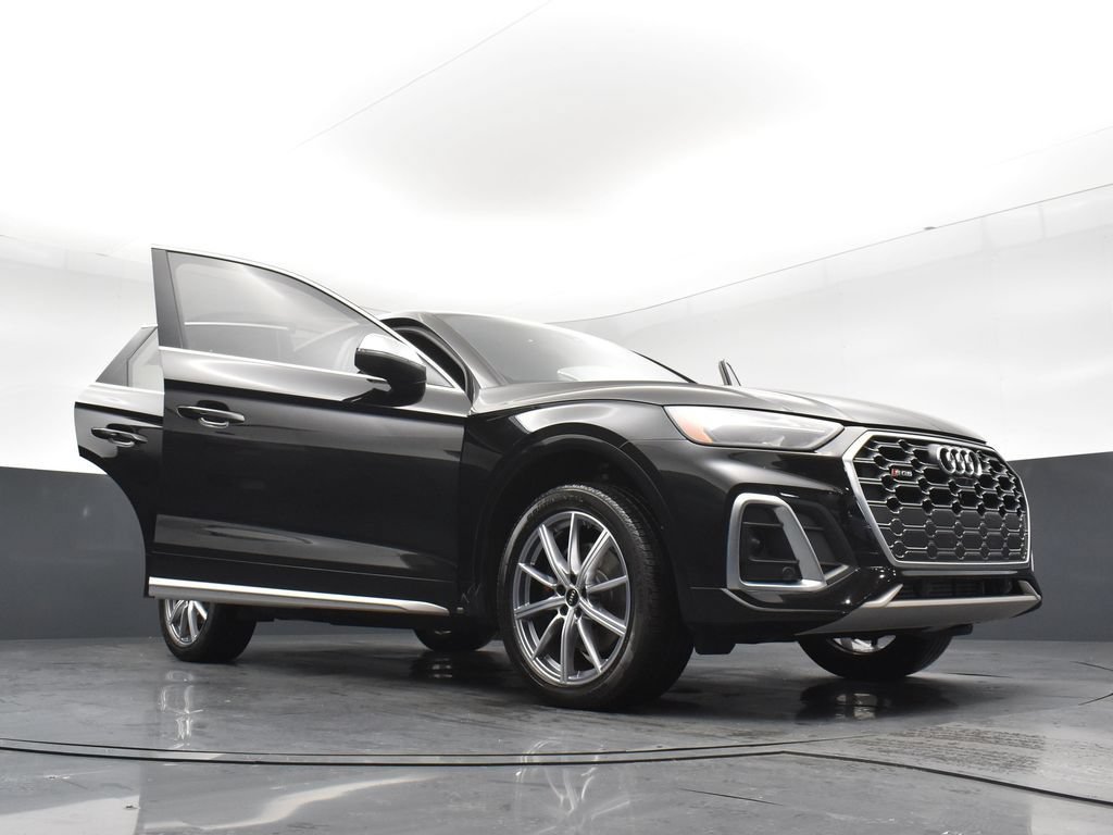 Used 2023 Audi SQ5 Premium Plus w/ Premium Plus Package AWD/4WD image 29