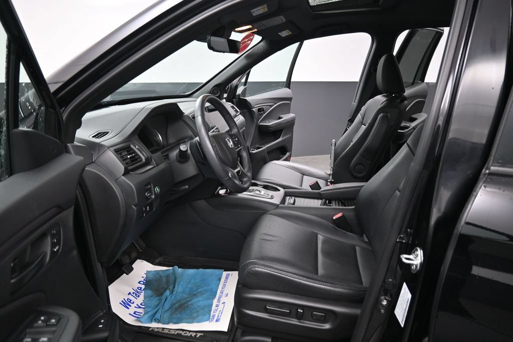Used 2023 Honda Passport EX-L image 35