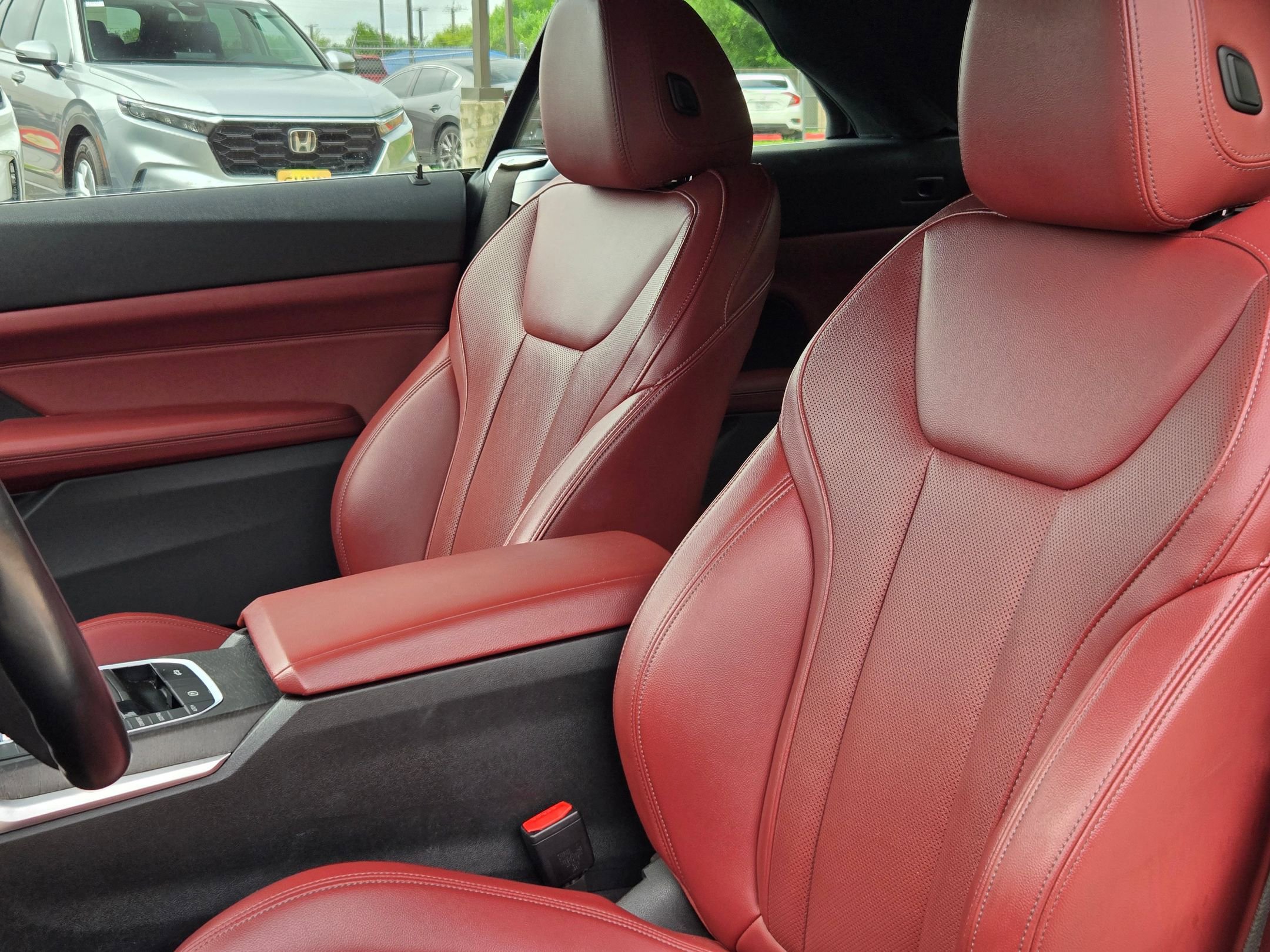 Used 2024 BMW 430i Convertible RWD image 13