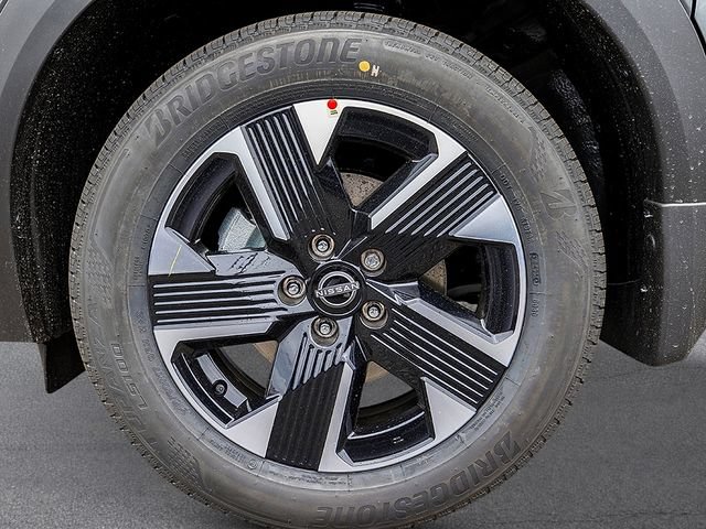 New 2026 Nissan Kicks SV w/ SV Premium Package AWD/4WD image 7