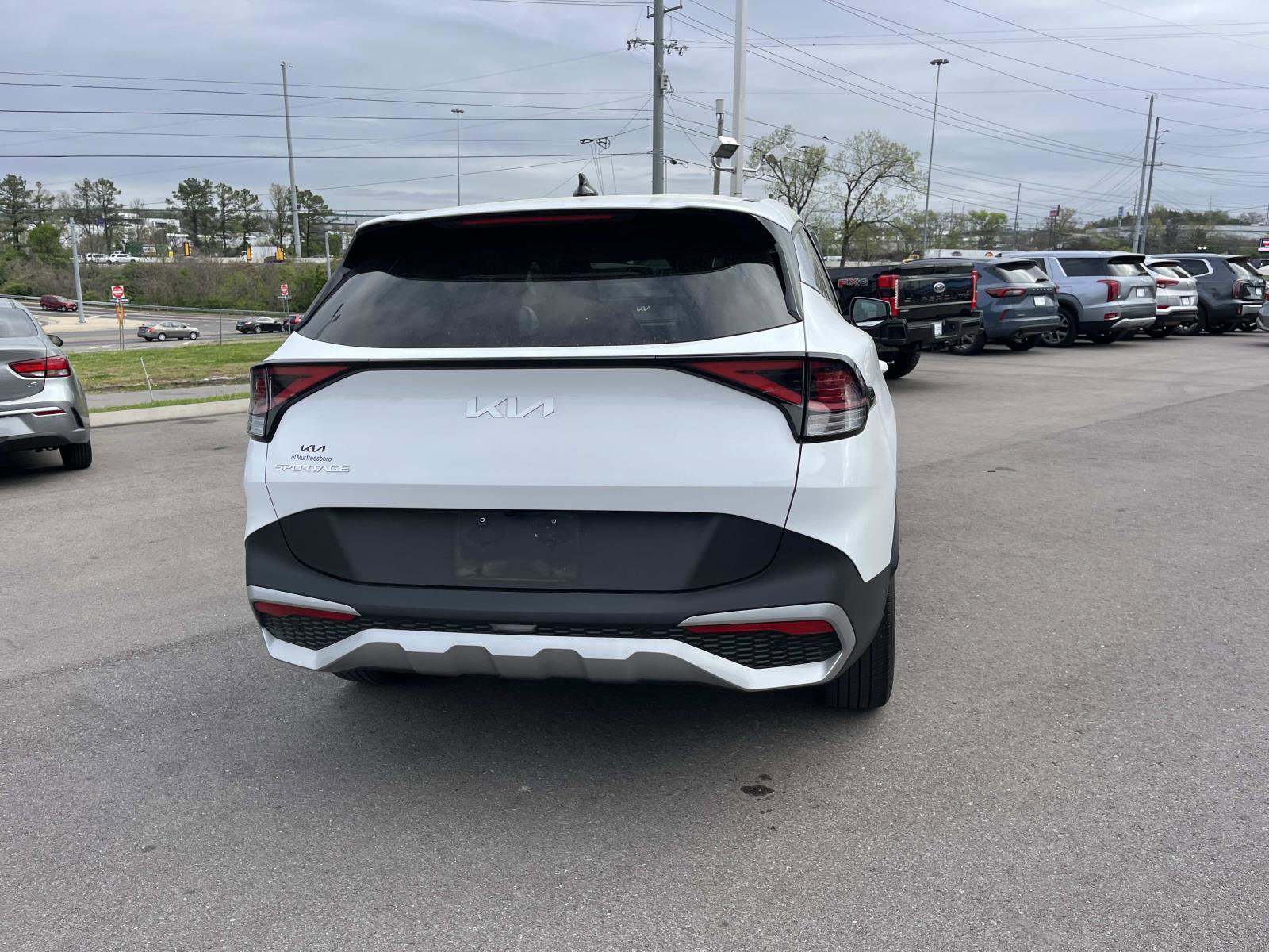 Used 2023 Kia Sportage EX image 4